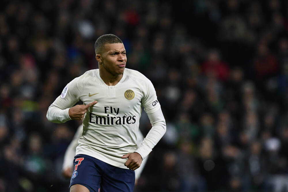 镜头都没跟上！鲍尔后场长传助飞布里奇斯空接暴扣